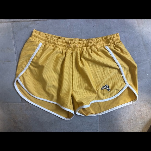 Tracksmith Pants - Tracksmith Van Cortlandt Shorts